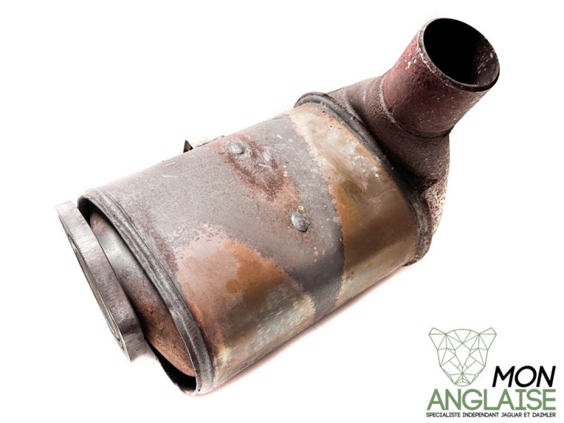 Catalyseur avant Jaguar X-Type de 2001 à 2009 Référence OE : C2G2094