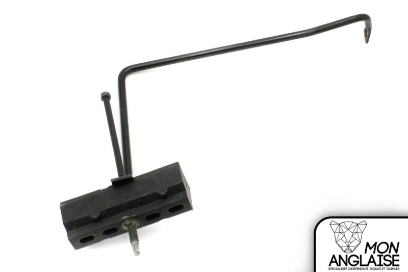 Fixation de batterie Jaguar XF de 2008 à 2015 Référence OE : C2Z6792