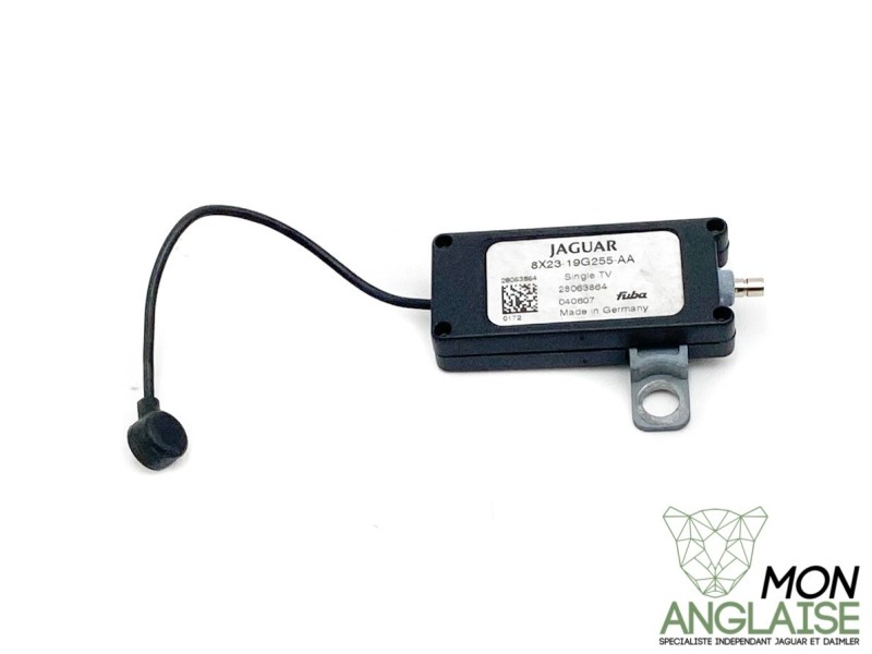 Amplificateur signal télévision Jaguar XF de 2008 à 2011 Référence OE : C2Z1611