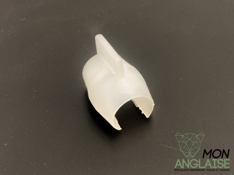 Pince de câble de frein à main Jaguar XJ8 de 1998 à 2002 Référence OE : CCC5644