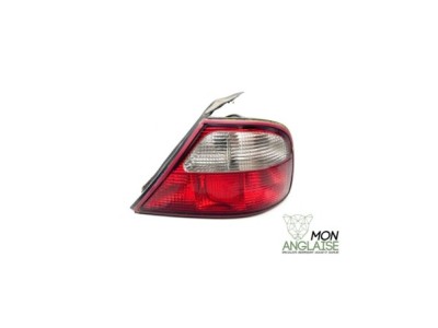 Feu arrière droit biseau rouge abimé Jaguar XJ8 de 1998 à 2002 Référence OE : LNC4900BBA