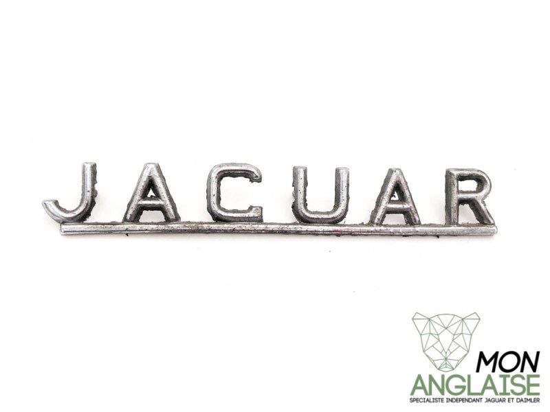 Emblème métal "Jaguar" Jaguar XJ Série 3 de 1978 à 1992 Référence OE : EMBJAGUAR
