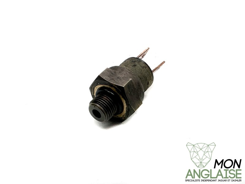 Interrupteur de coupure compresseur Jaguar XJ40 de 1990 à 1990 Référence OE : JLM1260