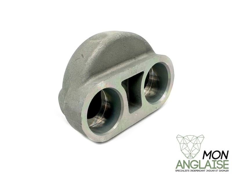 Tuyau de by-pass de radiateur d'huille Jaguar XJS de 1975 à 1996 Référence OE : EBC4124