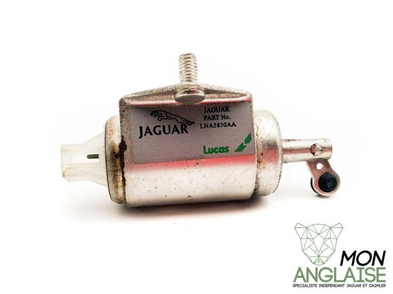 Solénoïde de verrouillage de levier de vitesse Jaguar XJS de 1993 à 1996 Référence OE : LNA5850AA