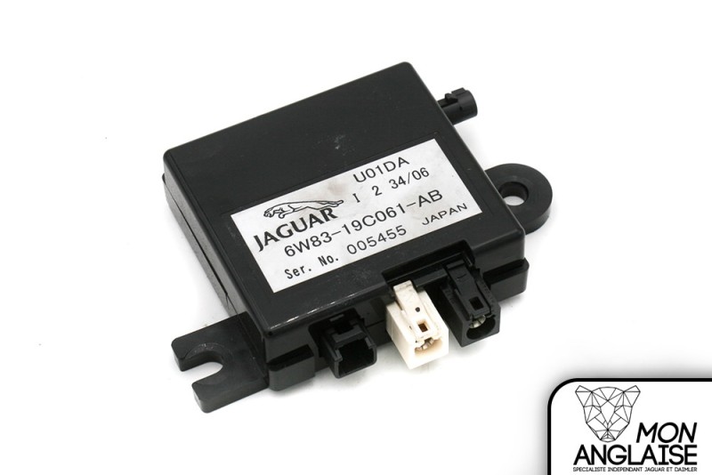Répartieur de signaux AM/FM Jaguar XK de 2006 à 2014 Référence OE : C2P2761