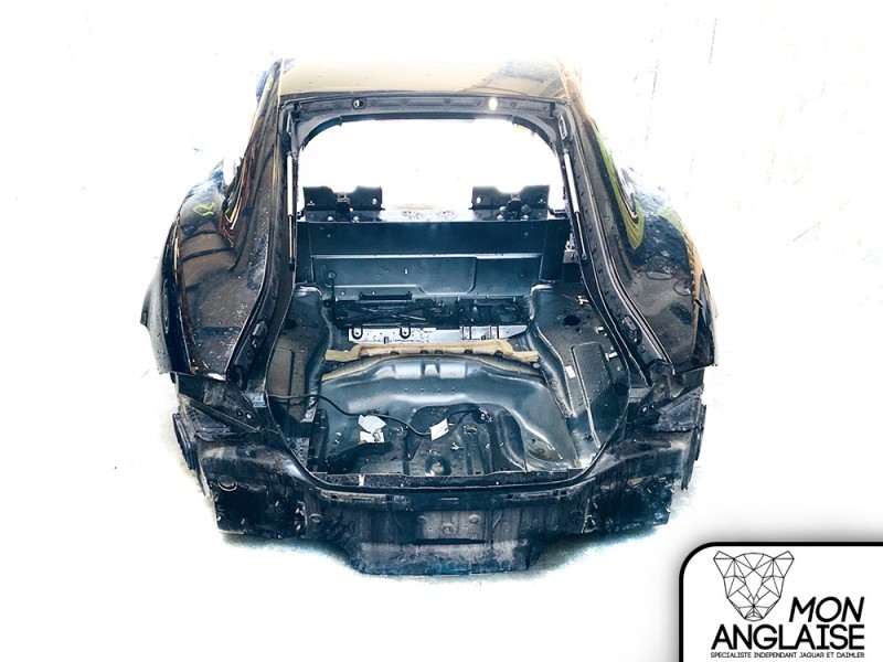 Coque aluminium arrière Jaguar XK de 2006 à 2009 Référence OE : C2P16051