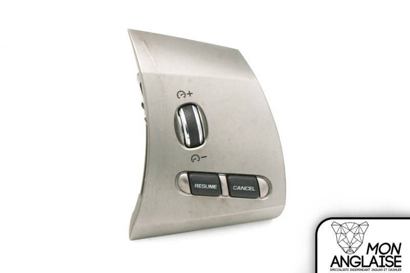 Commandes au volant de régulateur de vitesse Jaguar XK de 2006 à 2014 Référence OE : C2P16121