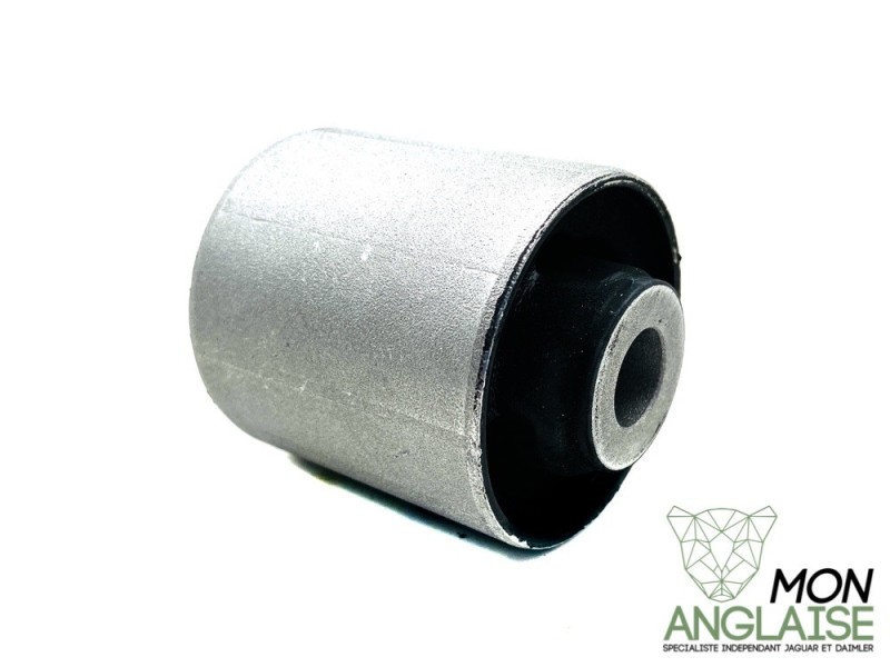 Silentbloc de triangle arrière inférieur Jaguar XK de 2006 à 2014 Référence OE : C2C3958SB