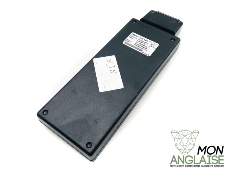 Module de telephone GSM Jaguar XK8 de 1996 à 2006 Référence OE : LJB7301BA