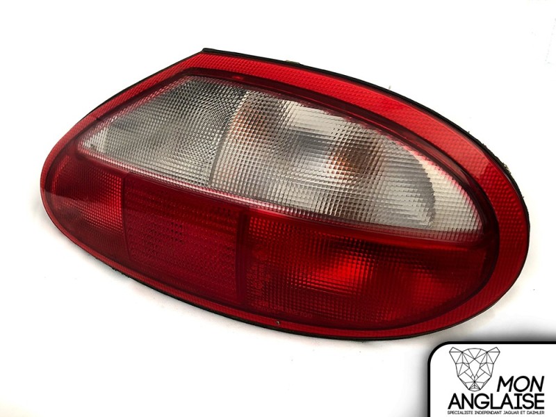 Feu arrière droit Jaguar XK8 de 1996 à 2006 Référence OE : LJA4900BD