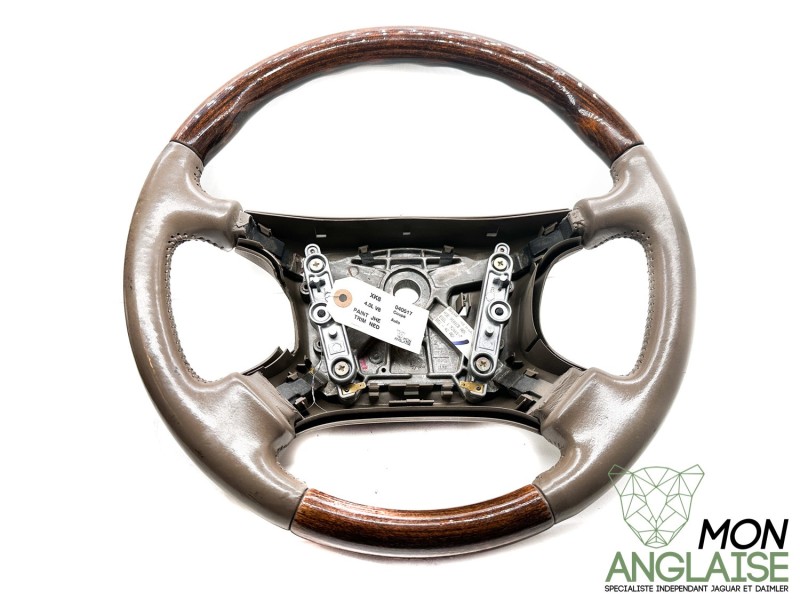 Volant cuir et ronce de noyer sable Jaguar XK8 de 1996 à 2002 Référence OE : HJB9181CBAEK