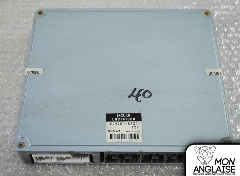 Module de gestion moteur Jaguar XJ8 de 1998 à 1998