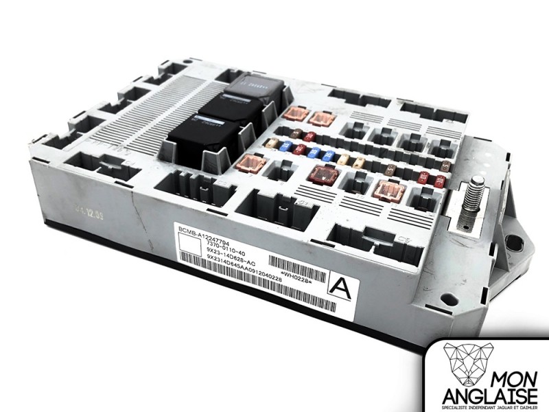 Boîtier de jonction intelligent Jaguar XF de 2010 à 2011