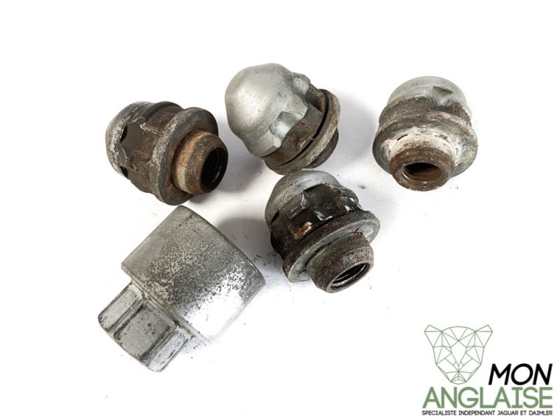 Lot de 4 écrous antivol Jaguar XK de 2006 à 2014