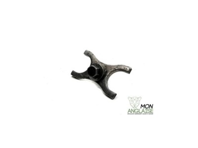 Raccord de tuyau de refroidisseur d'huile Jaguar XK8 de 1997 à 2002