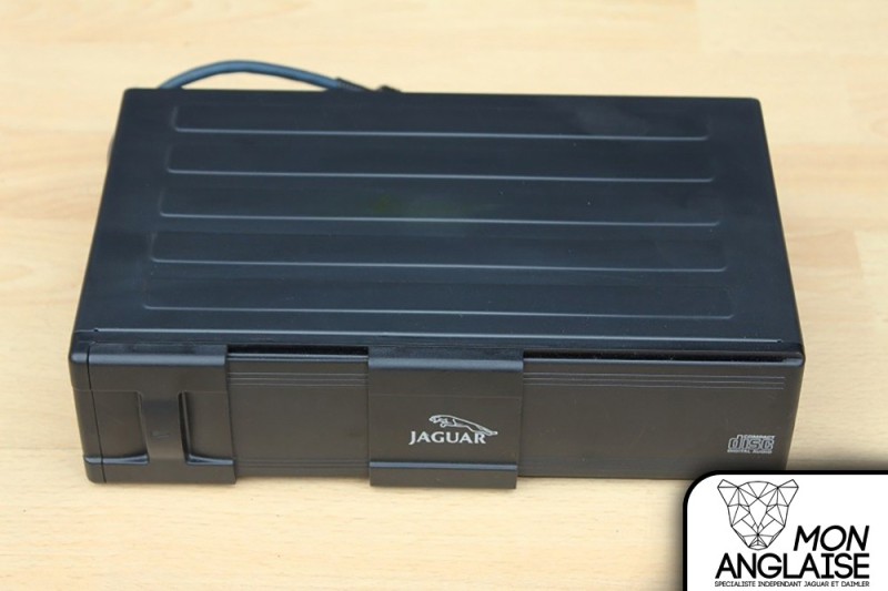 Chargeur CD  Jaguar XK8 de 1997 à 1998 Référence OE : LXF4160CA
