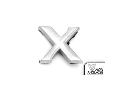 Badge - logo X de "XK8" Jaguar XK8 de  à 2006 Référence OE : HJB5980BBX