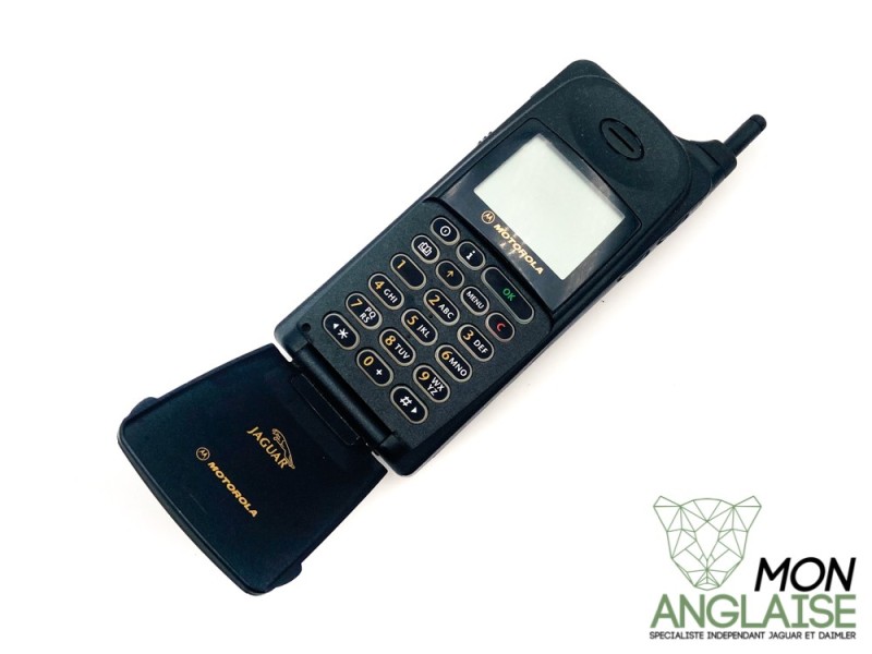 Téléphone portable Motorola Jaguar XK8 de 1997 à 2002 Référence OE : LNC7311BB