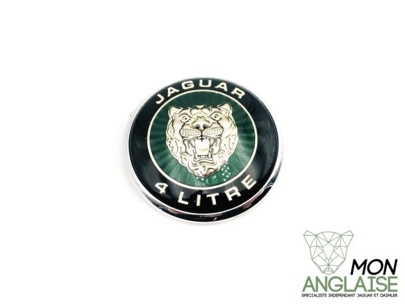 Badge de capot 4.0L Jaguar XK8 de 1996 à 2006 Référence OE : HJA5900AA
