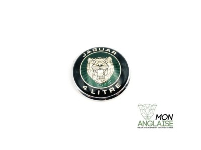 Badge de capot 4.0L Jaguar XK8 de 1996 à 2006 Référence OE : HJA5900AA