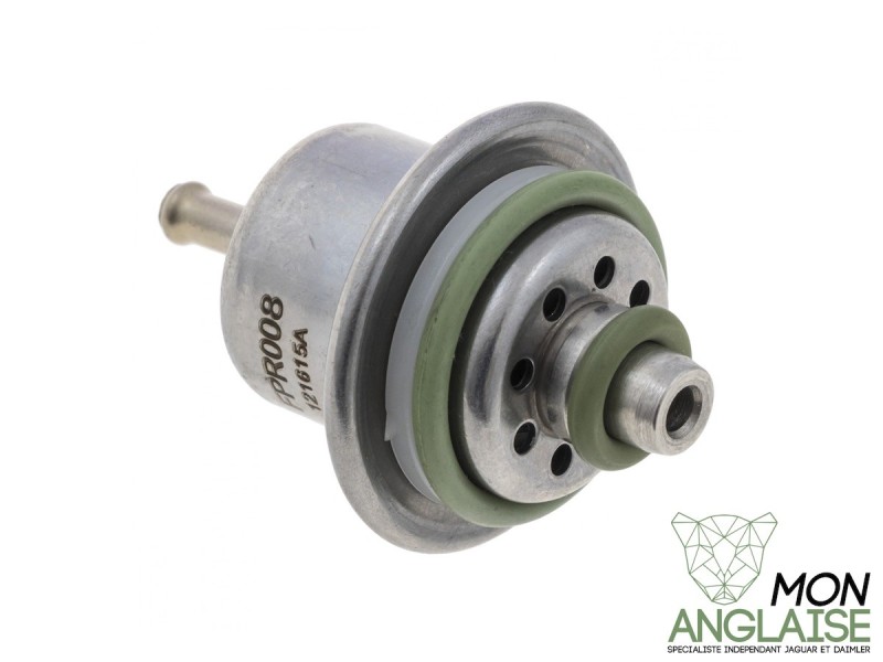 Régulateur de pression carburant Jaguar XK8 de 1997 à 2002 Référence OE : JLM21358