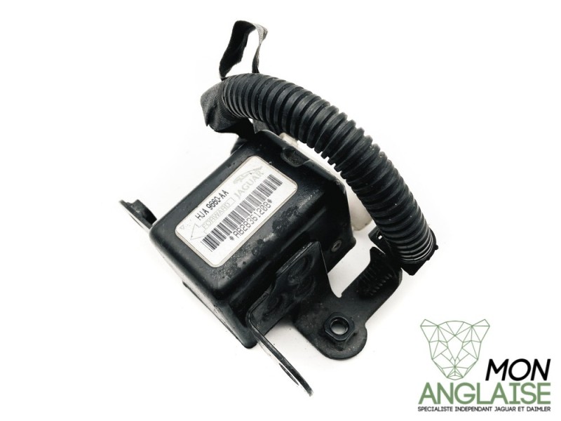 Capteur d'airbag avant Jaguar XK8 de 1996 à 2006 Référence OE : HJA9660AA