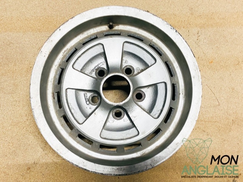 Jante 15 Kent Grey J182 Jaguar XJ Série 3 de 1978 à 1992 Référence OE : CAC391GJ182