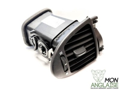 Aérateur de tableau de bord gauche RHD - UK Jaguar S-Type de 2003 à 20