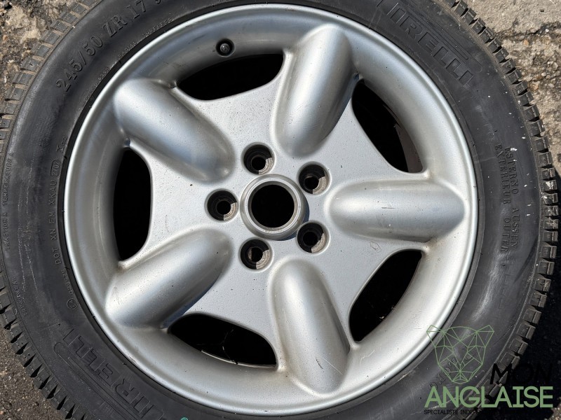 Jante Revolver 17“ Jaguar XK8 de 1996 à 2002 Référence OE : MJA6116ABJ803