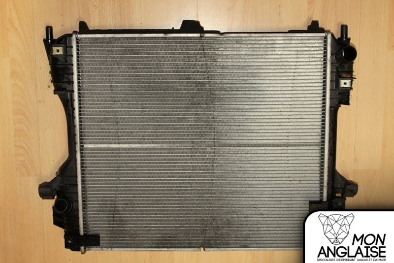 Radiateur de refroidissement BVM Jaguar S-Type de 2004 à 2008 Référence OE : XR858581