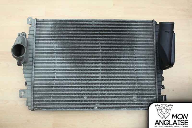 Échangeur de turbo (intercooler) Jaguar XF de 2008 à 2015 Référence OE : C2Z31092