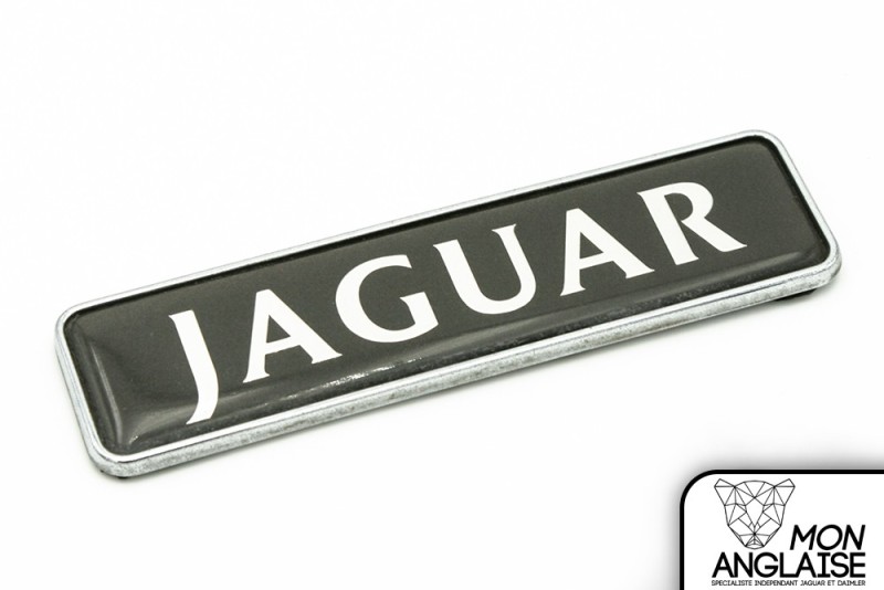 Badge de coffre Jaguar chrome - gris Jaguar XJ8 de 1998 à 2002